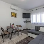 Διαμέρισμα Amazing In Kraljevica