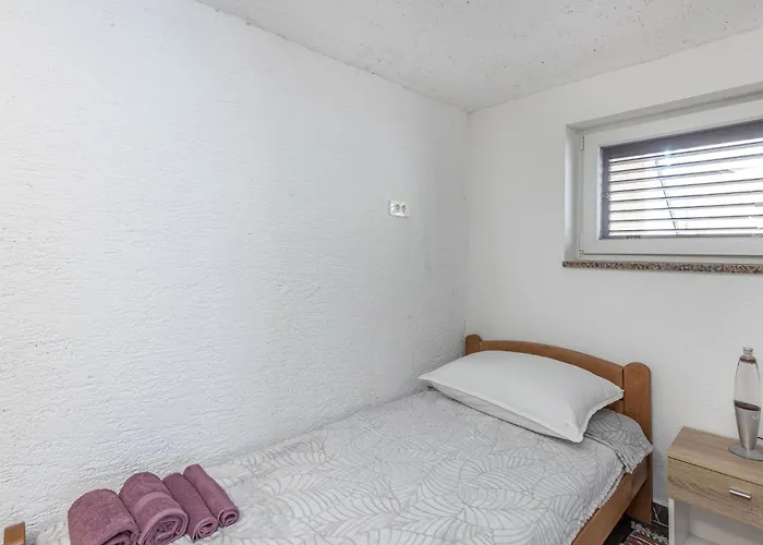 Amazing In With Wifi Apartment Kraljevica