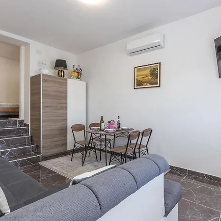 Apartament Amazing In Kraljevica